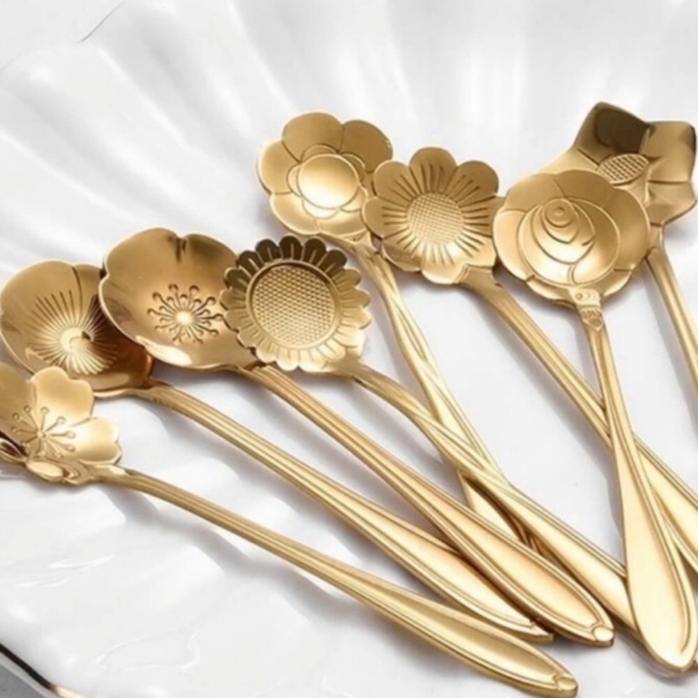 NEW 8pcs Stainless Steel Flower Spoon,  Hostess Gift